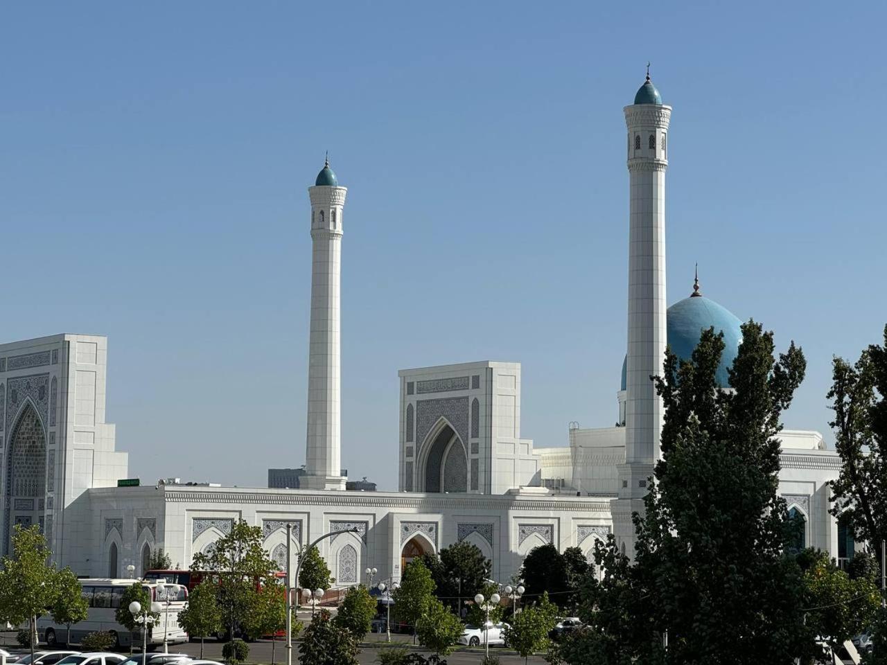 Abay Street- Tashkent City Center المظهر الخارجي الصورة